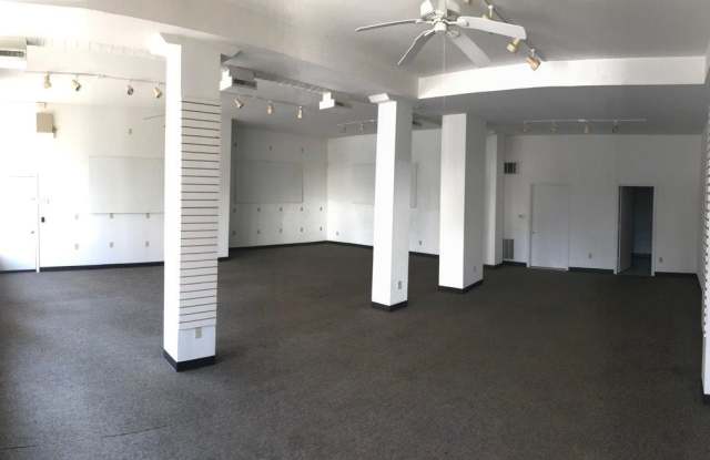 1735 Central Gallery 3