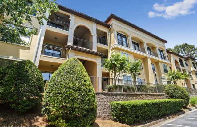 Brookhaven/Buckhead 2BR photos photos
