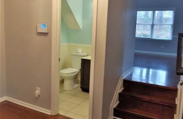1146 Kings Arm Court Gallery 3