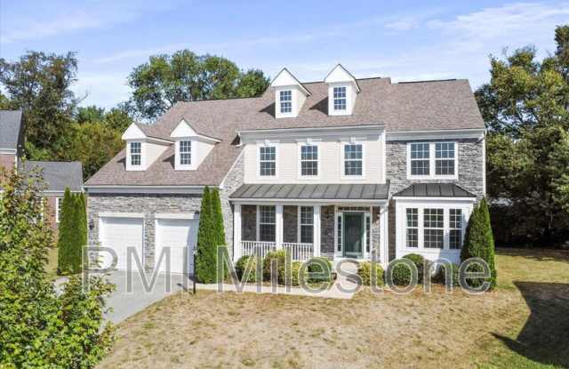 19004 Mount Maple Court Gallery 1