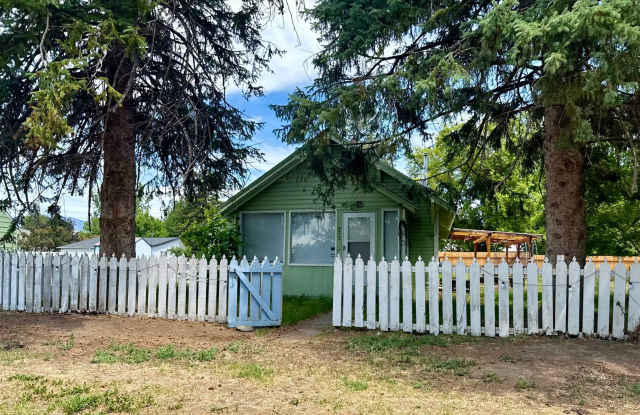 973 College in Union - INTERIOR PHOTOS COMING SOON! - 973 North College Street, Union, OR 97883