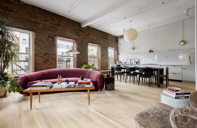 27 Broadway Gallery 2