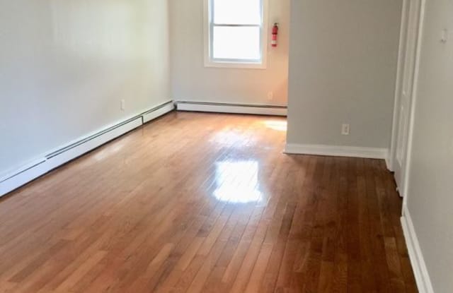 140 71th st - 140 71st St, Guttenberg, NJ 07093