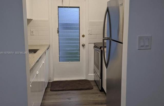 12665 NE 16th Ave photos photos