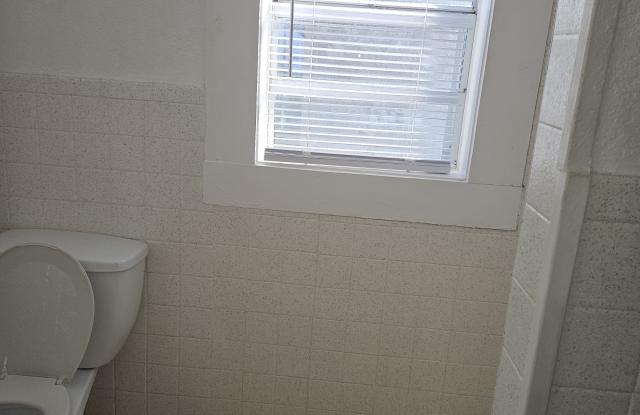 1363 Tioga Ave. photos photos