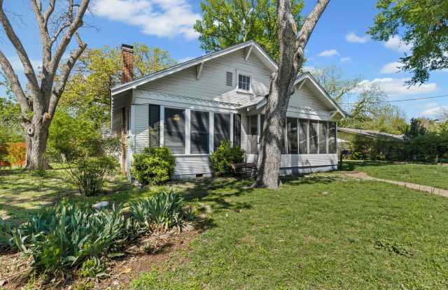 Historic Charm in Hillsboro! photos photos
