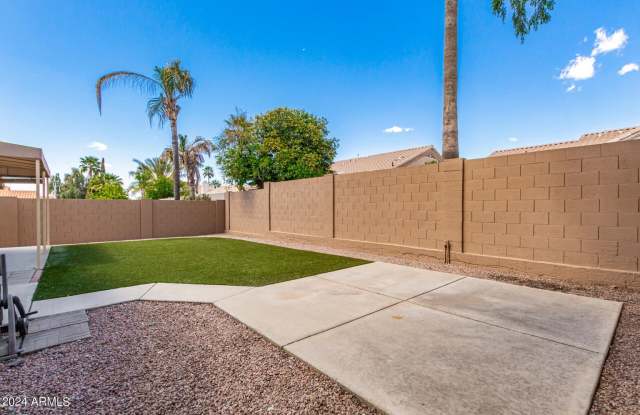 10066 E Evans Dr - 10066 East Evans Drive, Scottsdale, AZ 85260
