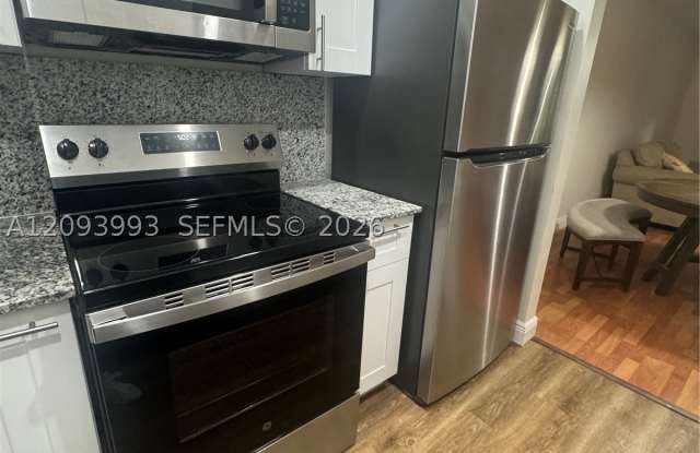 6200 S Falls Cir Dr Gallery 2