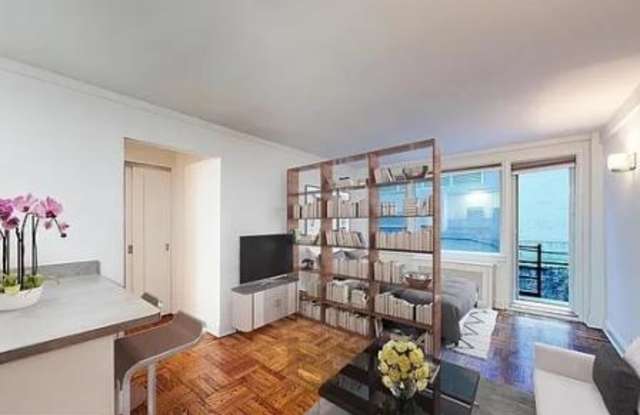 160 E 55th St - 160 East 55th Street, New York City, NY 10022