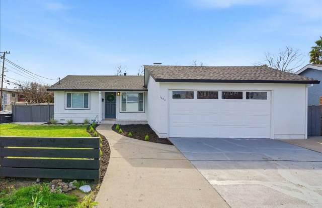 Concord Stunning! fully remodeled 3 bedroom 2 bathroom single family home w/ 2 car garage photos photos