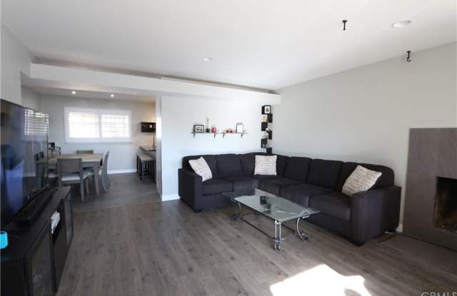 679 S Indian Hill Boulevard Gallery 4