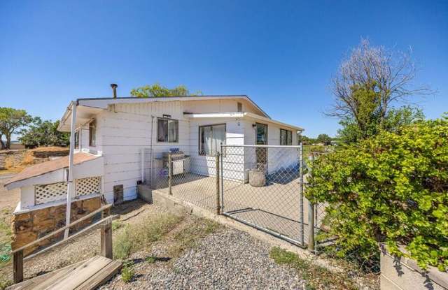 3312 East 3/4 Road Gallery 1