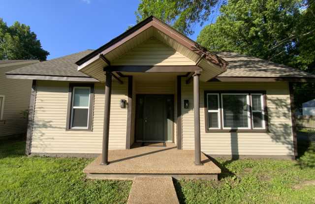 3606 Benton Road Gallery 1