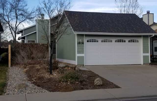 4B/2B Home with Attached Garage in Longmont Ready for September! Gallery 1