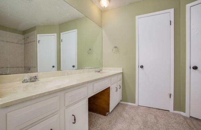 3602 Counselor Drive Gallery 4