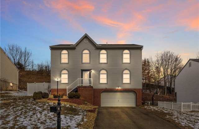 123 Stratford Ct photos photos