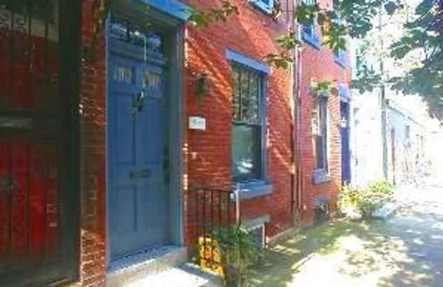 2444 ASPEN ST Gallery 2