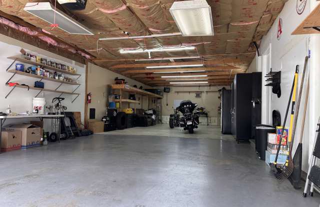 1754 South Lewiston Street Gallery 3