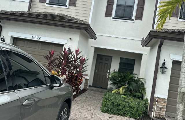 6002 Clydesdale Court photos photos