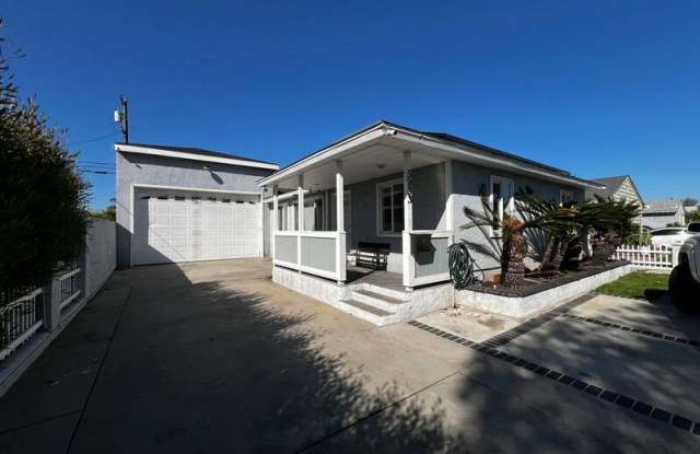 5933 Dagwood Avenue photos photos