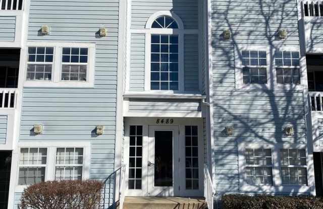 8489 FALLS RUN Road unit: A photos photos