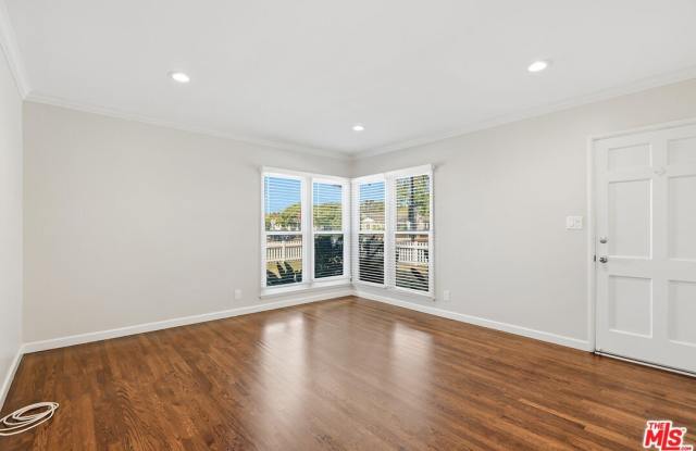 2301 14th St photos photos