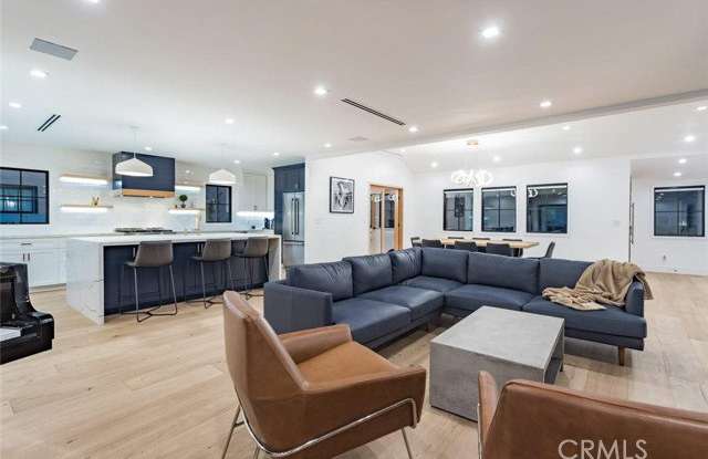 4627 Ethel Avenue photos photos