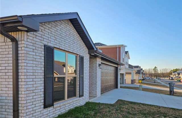 2091 Bluebonnet Lane Gallery 4