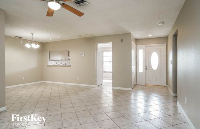 4512 Southwest Santa Barbara Place Gallery 2