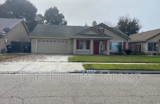 4345 West Russell Ave - 4345 West Russell Avenue, Visalia, CA 93277