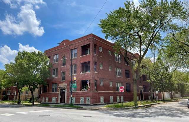 3755 W Addison Street - 3755 West Addison Street, Chicago, IL 60618 3755 W Addison Street - 3755 West Addison Street, Chicago, IL 60618