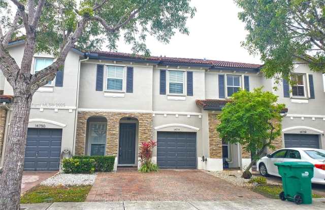 14754 SW 25th St photos photos