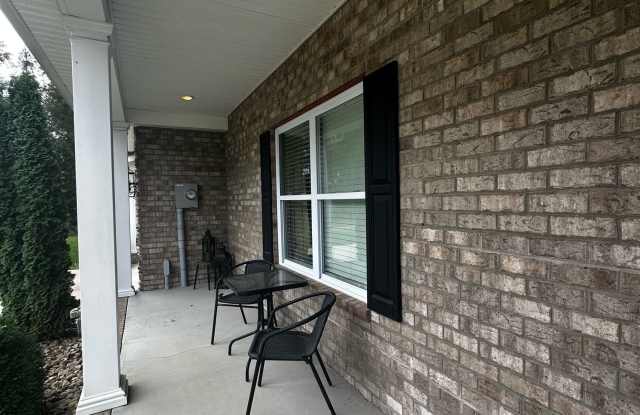103 Red Oak Lane - 1 Gallery 2