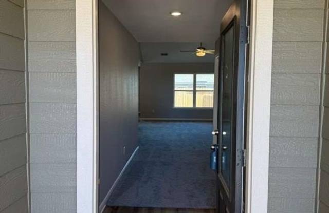 8008 RAVALLI photos photos