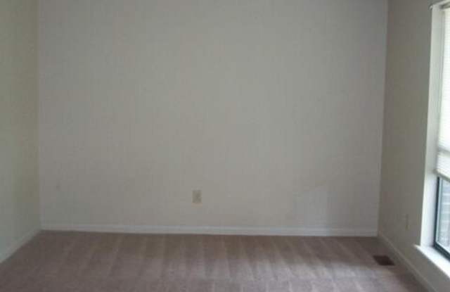 2340 Milan Court Gallery 2