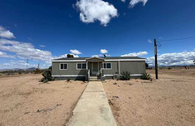 Acres on Acres!!!! With a Beautiful HOME! photos photos
