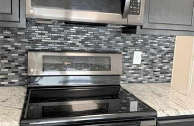 1727 Shawnee Trail Gallery 3