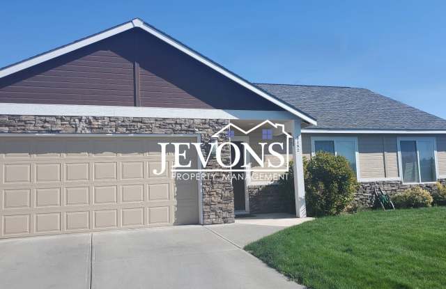 Coming soon! Beautiful single-family home in West Valley photos photos