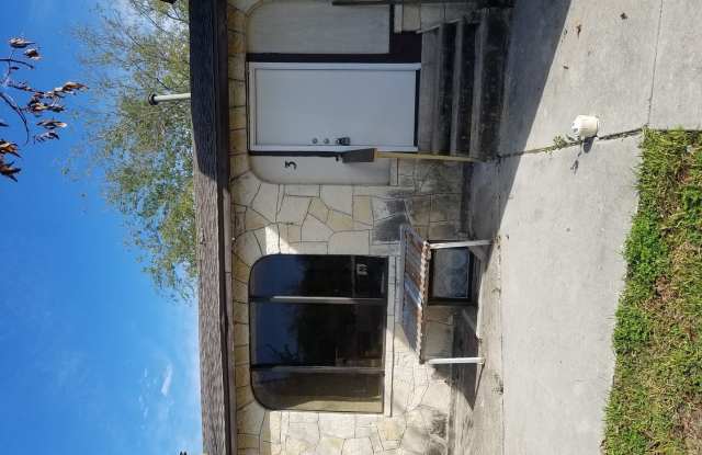 600 Monticello Ct unit: 3 - 600 Monticello Court, San Antonio, TX 78223