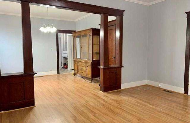 122-124 Ryerson Avenue #1 Gallery 3