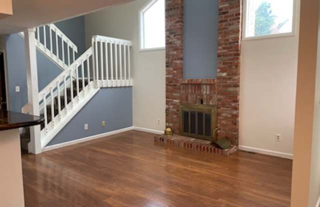 4149 South Evanston Circle Unit E - 1 Gallery 4