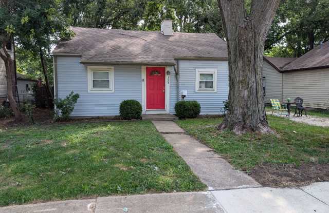 1008 North Mckinley Avenue Gallery 1
