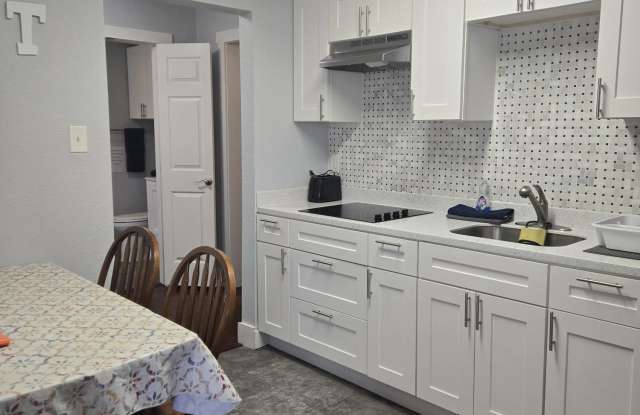 1305 North Main Street photos photos 1305 North Main Street photos photos