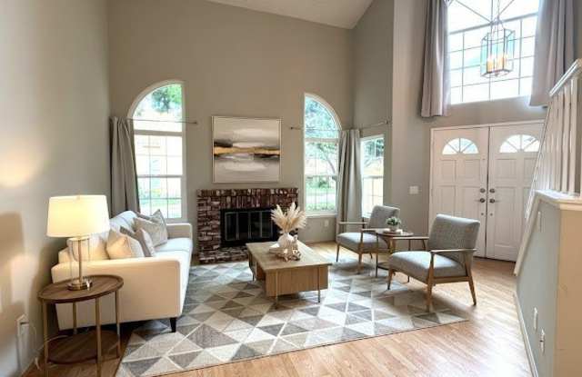 5 Costero Aisle photos photos