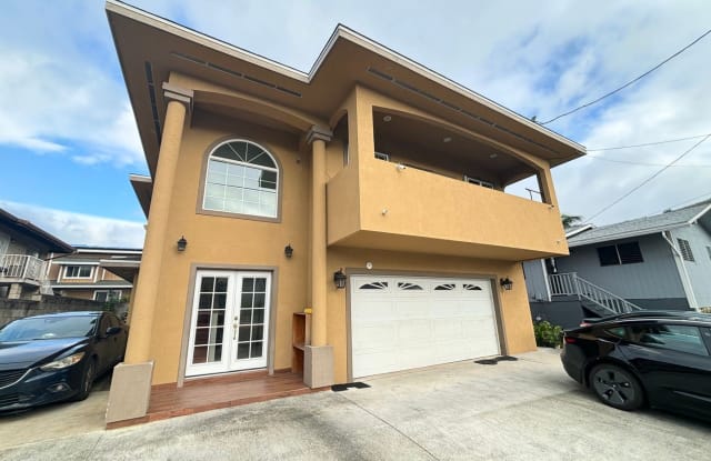 118 Kaloko Lane - 118 Kaloko Lane, Honolulu, HI 96813