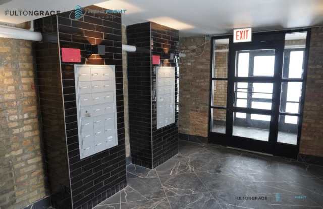 2065 W Lawrence Ave photos photos