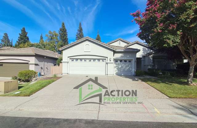 Stunning Roseville, Gated Heritage Oak: 3 Bed 2524 sqft, Single Story, Carpet Hardwood Floors, Access Community Clubhouse Tennis Courts, Pool, No Pets photos photos