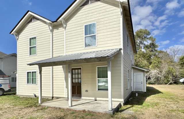 428 Winston Street - 1 photos photos