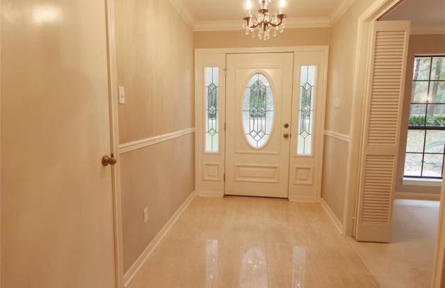 104 Longacre Drive Gallery 2