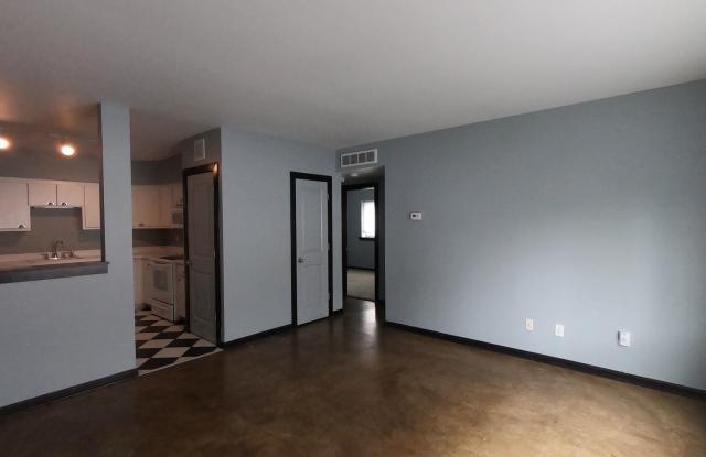 4516 Broadway #203 Avenue Gallery 4